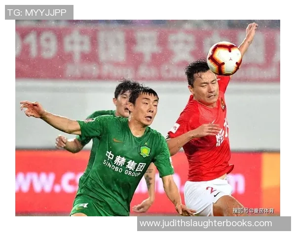 重庆网球队以67分领跑杯赛积分榜展现强劲实力争夺冠军